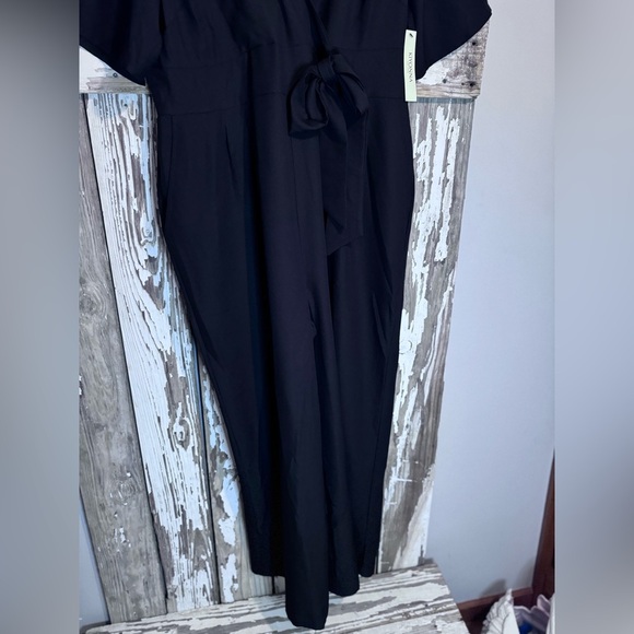 Kiyonna Charisma Crepe Jumpsuit Black size 1X NWT - Picture 8 of 13